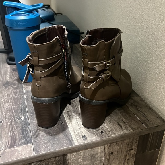 Booties - Picture 3 of 3